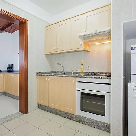 Villa Playa Blanca Sleeps 4 Air Con Wifi